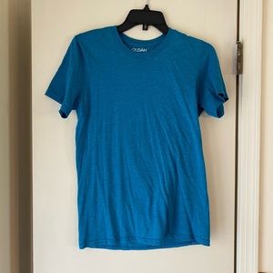 Plain teal t-shirt